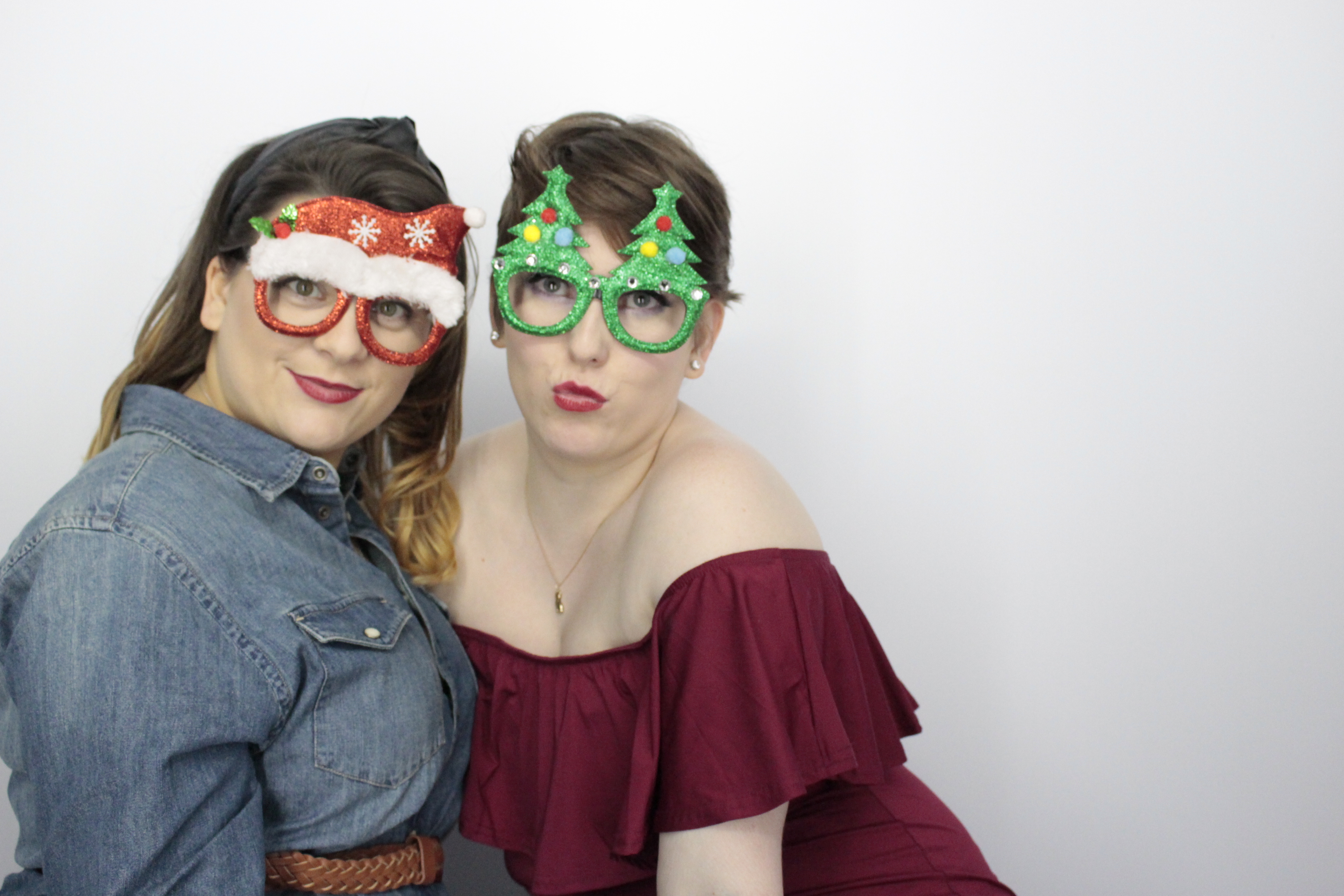 Fittleworth Medical Christmas Party | View more photos from the event at gallery.myphotoboothexperience.co.uk/u/MyPhotoBoothExperienceLtd/Fittleworth-Medical-Christmas-Party
